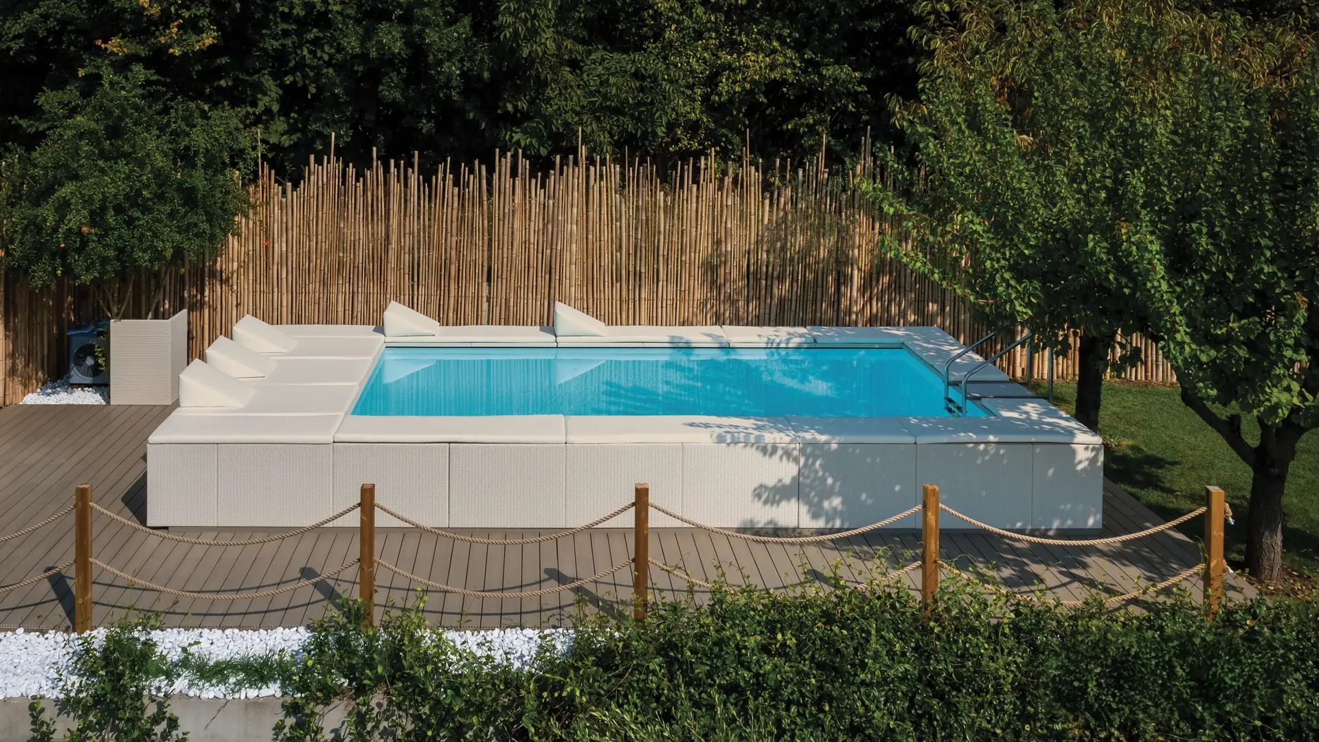 Bazény Divina Infinity