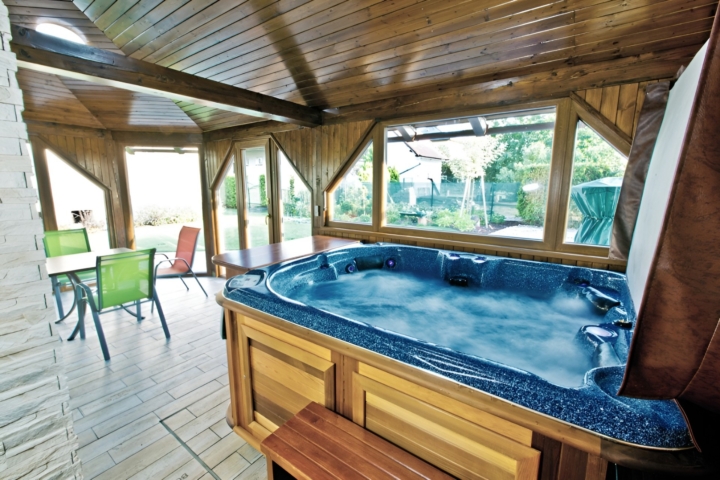 Vířivka AS Arctic Fox - Darkovičky, 2012