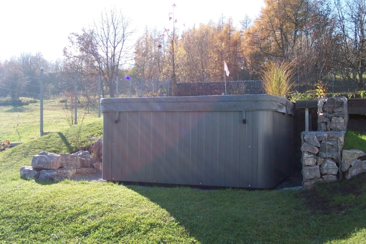 Vířivka Coyote Maricopa - Okrouhlo, 2013